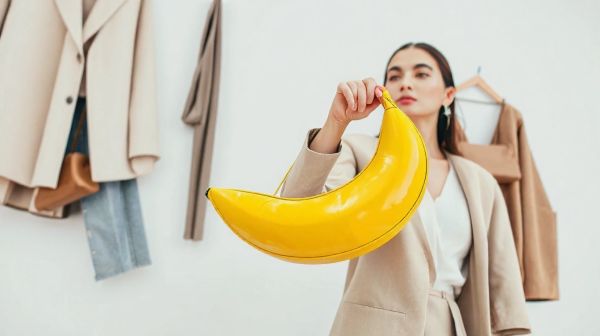10 raisons d'adopter le sac banane pour vos looks stylés